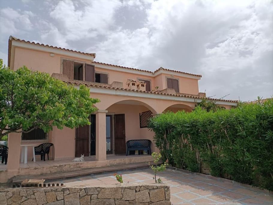 Casa A Pochi Minuti Dalla Spiaggia Di Vignola Vignola Mare Ngoại thất bức ảnh